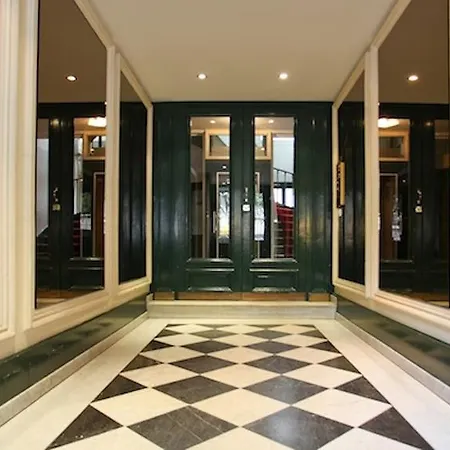 Apartment Studio Mozart *